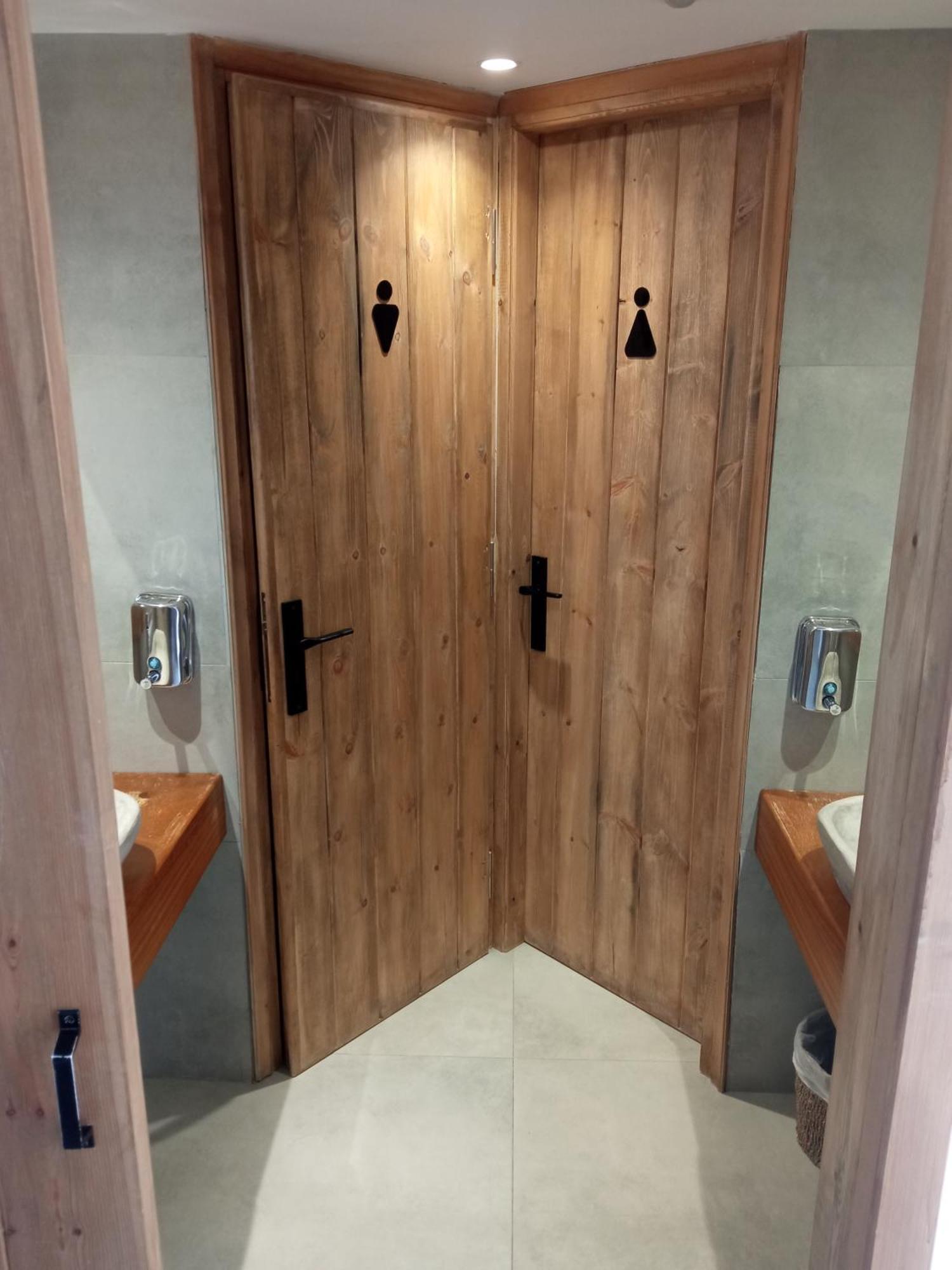 Hotel Flisvos Megalochori  Экстерьер фото